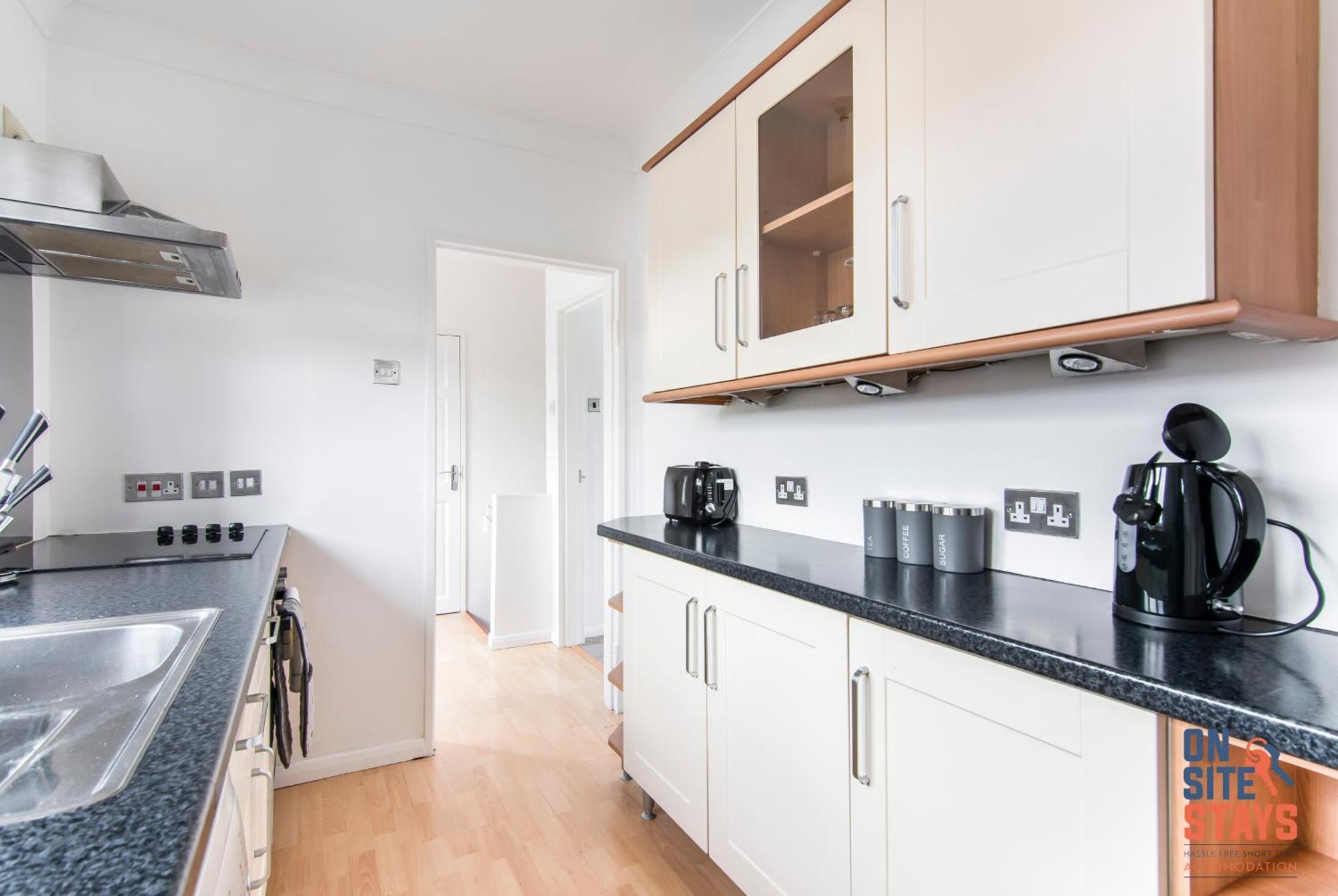 Onsitestays - Cosy 2-Bedroom Apartment With Private Entrance & Long Stay Prices Gravesend Exterior foto
